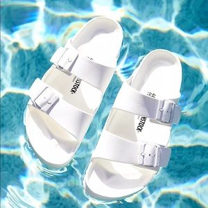 Birkenstock Arizona Essentials Sandal